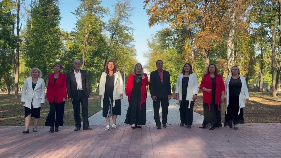 Искреннее поздравляем всех жителей с Днем воссоединения Донбасса и Новоросии с Россией!