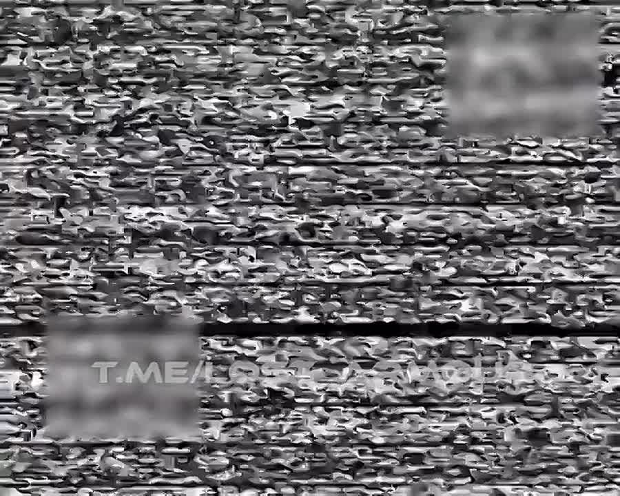 Добивание БМП M2A2 Bradley ODS-SA ВСУ ударами минимум 7 единиц FPV-дронов возле посёлка Дорожное (район Добропольского прорыва)