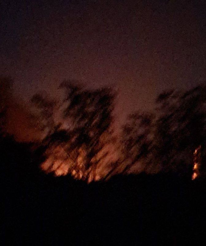 Взрывы в Краматорске.. Утверждается, что в районе ТЭЦ начался пожар. В нескольких населённых пунктах пропал свет