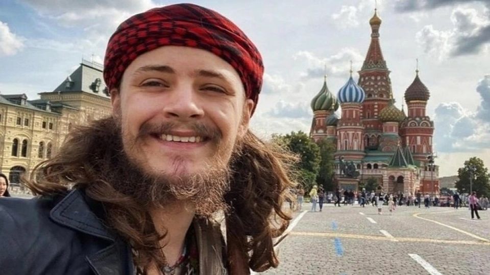 «Ненавижу фашизм»: почему сын замдиректора ЦРУ Майкл Глосс решил защищать Россию в зоне спецоперации