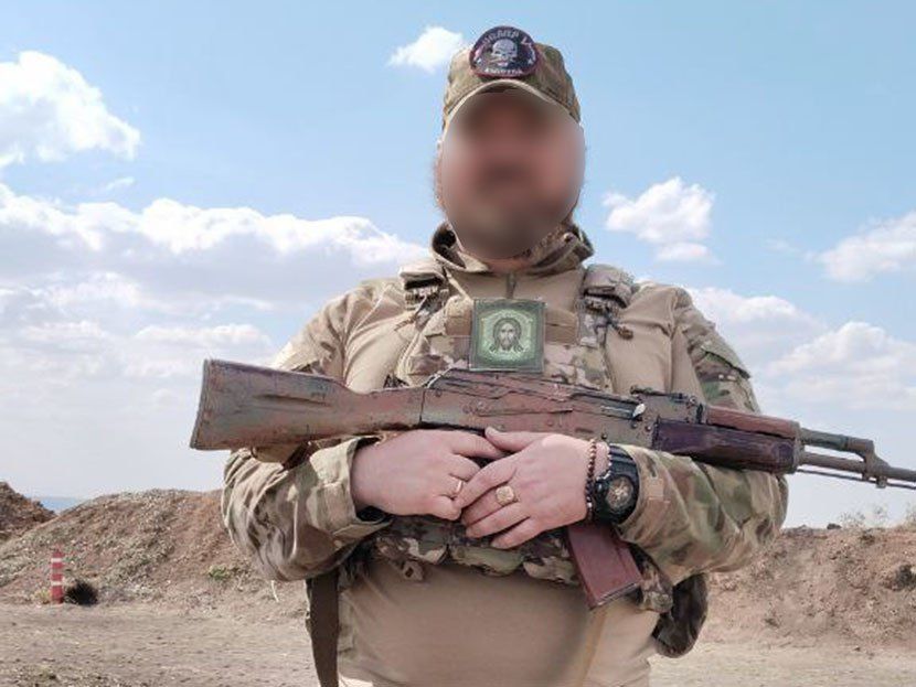 Русский боец пережил удары вертолётов Apache, РСЗО HIMARS и противотанковой гранатой - и вернулся на фронт