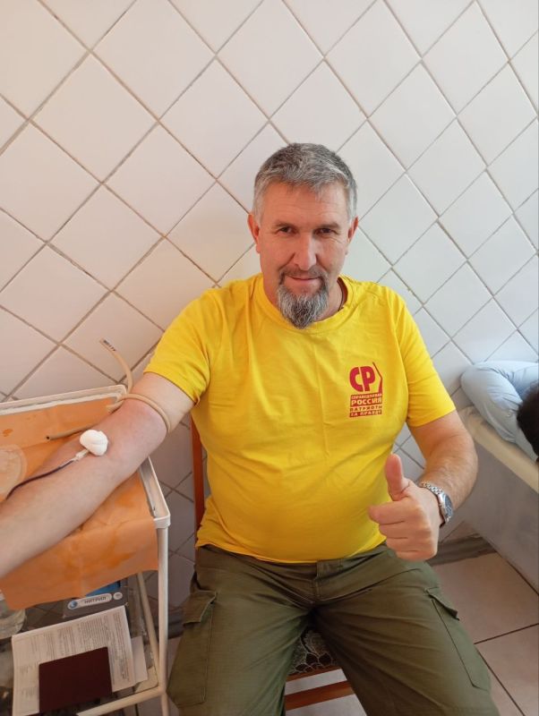 В локомотивном депо Дебальцево прошла юбилейная, десятая акция по добровольной сдаче крови и ее компонентов