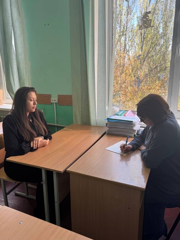 Состоялся прием граждан. 2 октября депутат фракции "Единая Россия" Торезского городского совета Диденко Екатерина Викторовна провела прием граждан