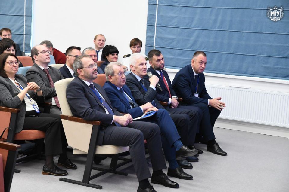 ����������� ��������� ������ ������� ��������������: ������������� ������� �����