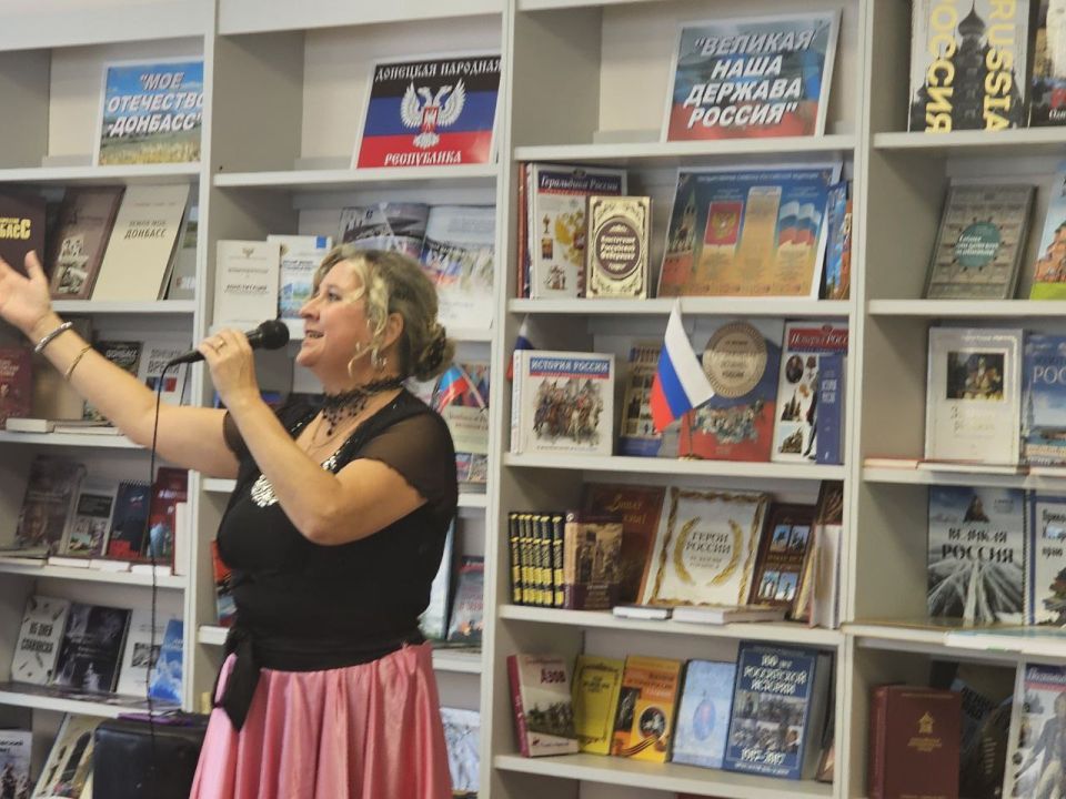 Жизнь продолжается в стихах