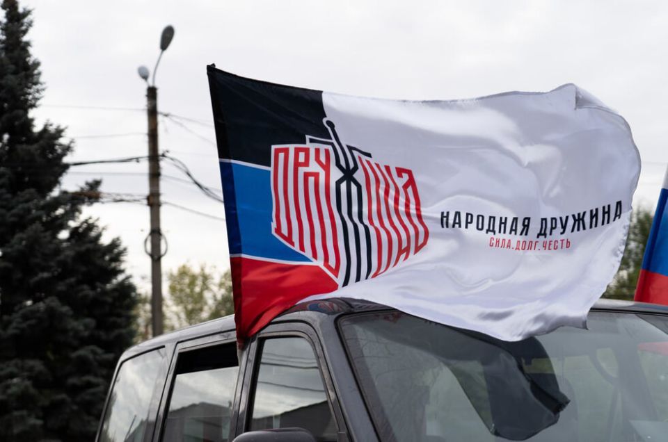 Ежедневный подвиг. Замруководителя Народной Дружины поздравил учителей Донбасса