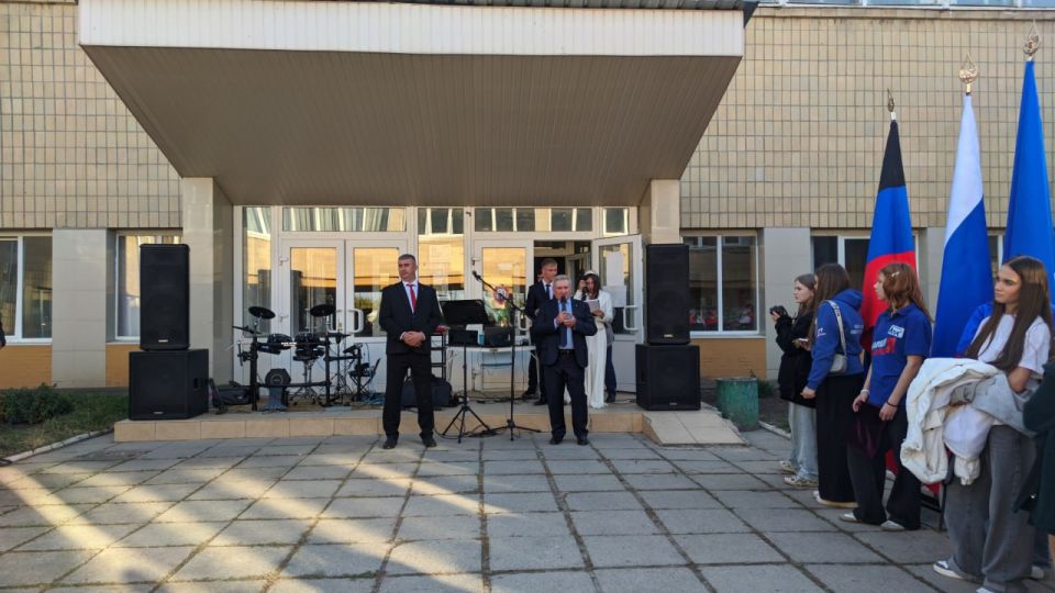 ������� ��������: 4 ������� ������ ������� � ��������� �� ��� ������� ������ � ��������� ��� ����� ������