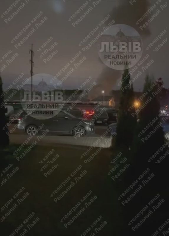 Момент прилёта российского дрона по Львову публикуют украинские паблики