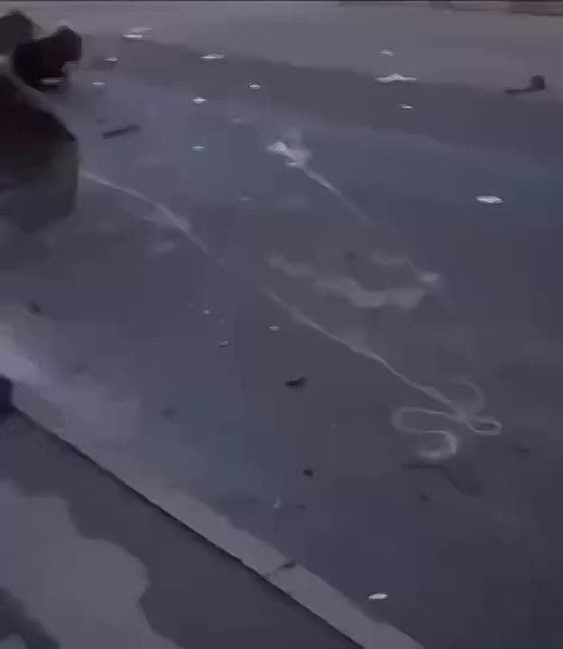 Оптоволоконный FPV-дрон впервые атаковал технику ВСУ в Краматорске