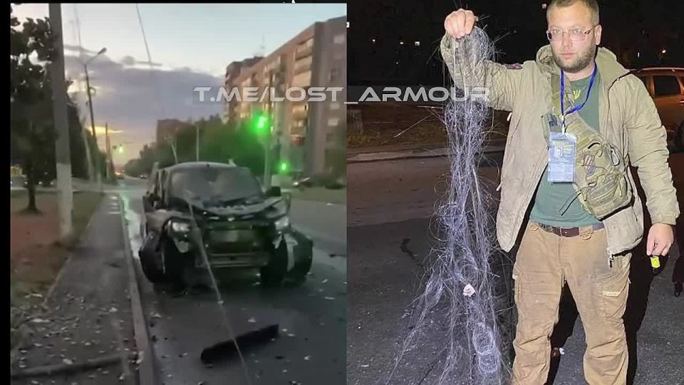 КВН уже в Краматорске.. Дрон-камикадзе Князь Вандал Новгородский пролетел более 20 км от линии фронта и уничтожил украинский военный пикап в центре Краматорска