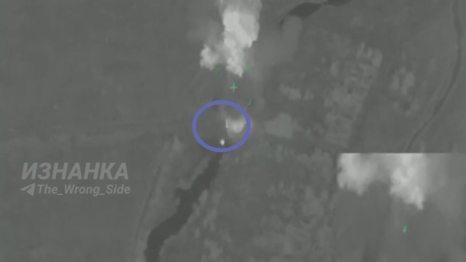 ВКС РФ нанесли удары крылатыми по пункту управления БПЛА 153-й омбр ВСУ в районе н.п. Золотой Колодезь;