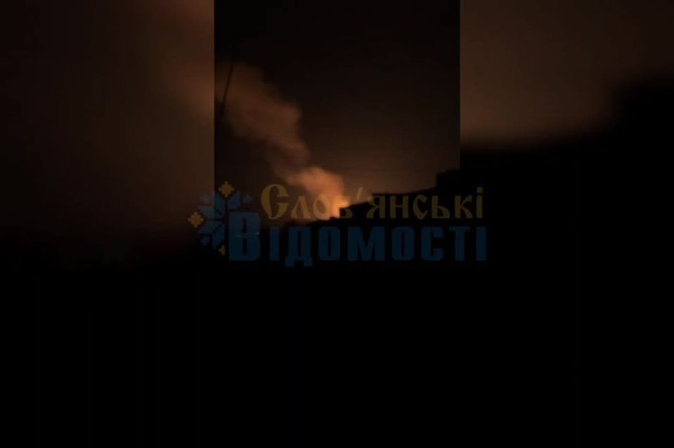 Об ударах по энергетике в оккупированном Славянске пишут местные ТГ-каналы