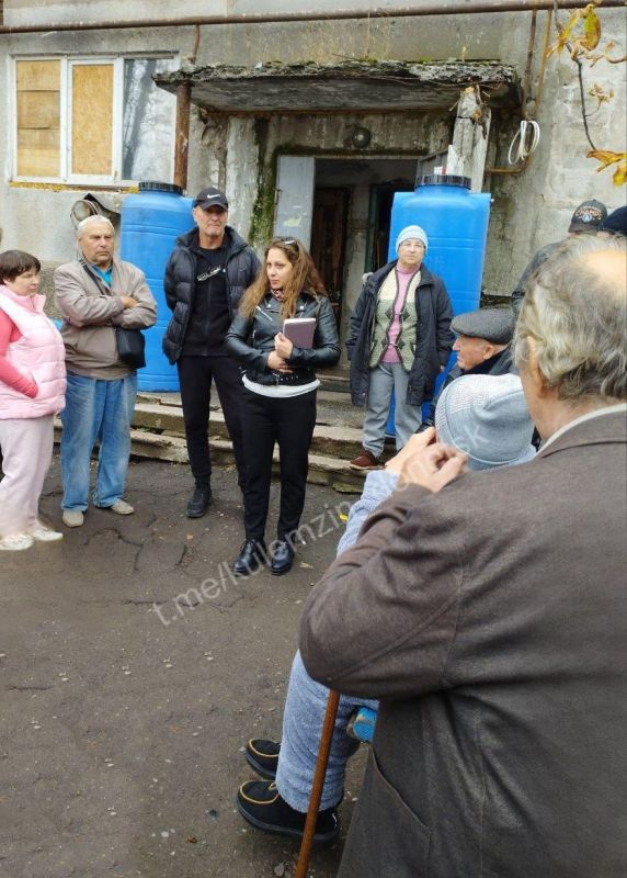 Администрация г.о. Донецк продолжает оказывать поддержку жителям на освобожденных территориях