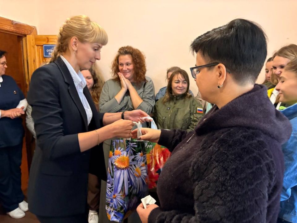 7 октября в России отмечается Всероссийский день беременных — добрый и тёплый праздник, посвящённый будущим мамам и подчёркивающий важность заботы о материнстве