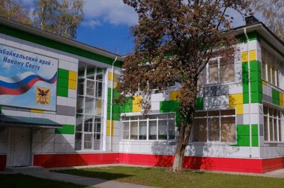 В ДНР после капремонта открылся крупнейший детсад Старобешевского округа