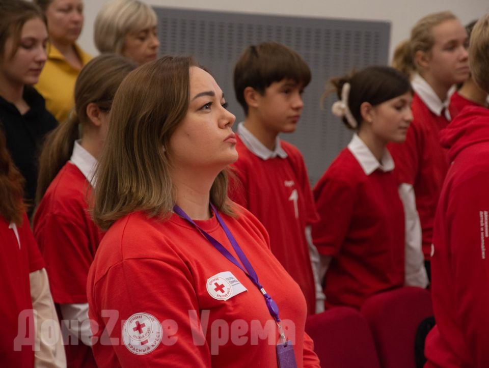 Начинать нужно со школьной скамьи: в ДНР прошел региональный чемпионат по оказанию первой помощи