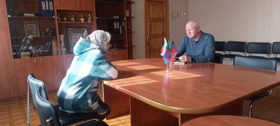 Роман Конев: Состоялся приём граждан депутатом Горловского городского совета Донецкой Народной Республики первого созыва Евгением Прокоповичем