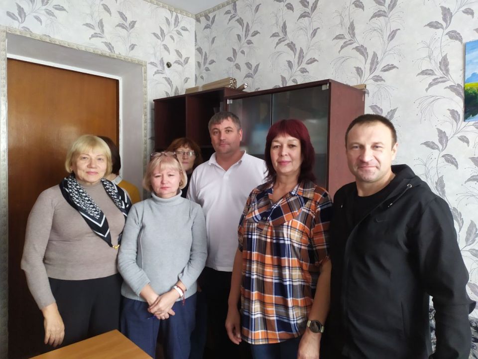 07 октября, управляющий делами администрации городского округа Торез, Наталья Бекетова провела встречу с трудовым коллективом технического персонала администрации городского округа Торез