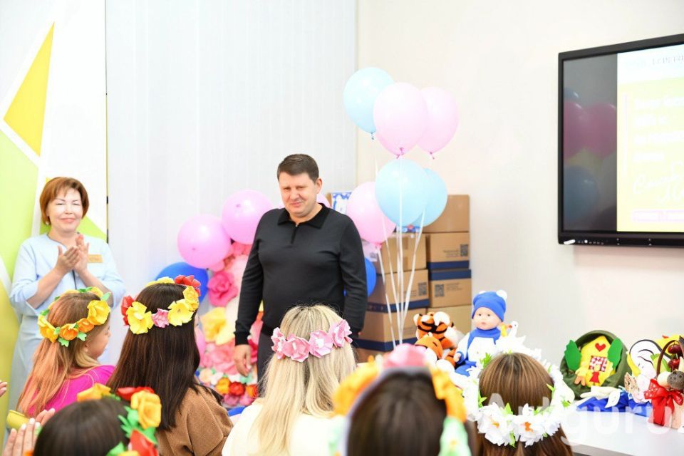 Владислав Ключаров: В День беременных посетил городской родильный дом