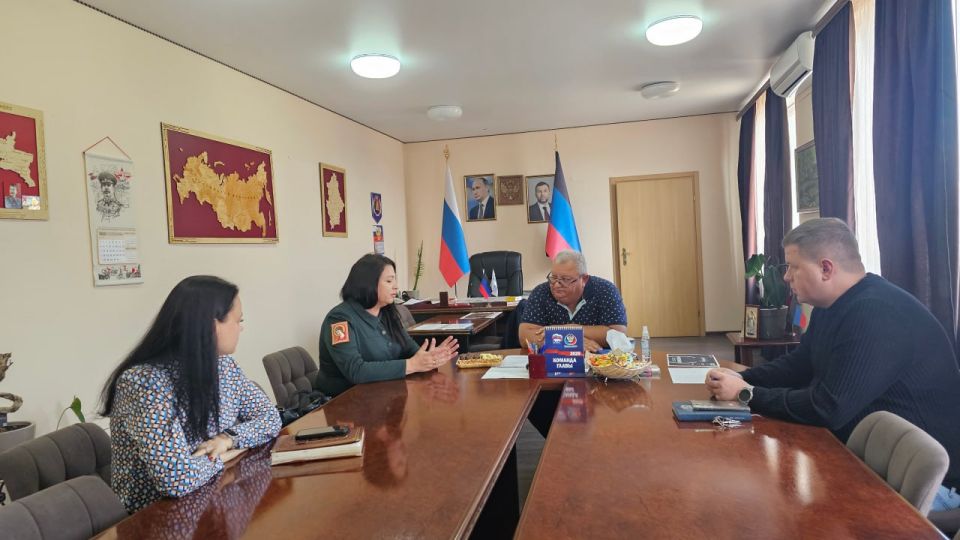 Игорь Мартынов: Встреча с руководителем Комитета семей воинов Отечества ДНР