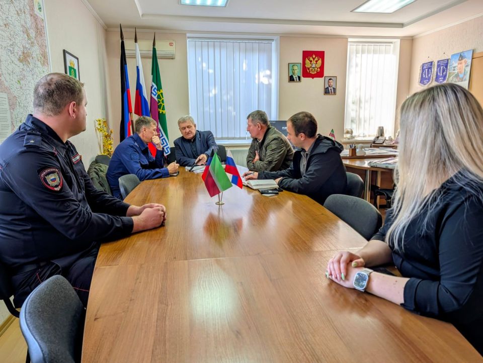 Николай Михайлов: Провел оперативное совещание с руководителями силовых структур округа
