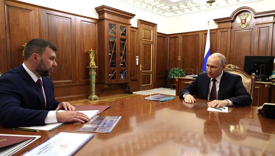 Глава ДНР Денис Пушилин поздравил Владимира Путина с днем рождения
