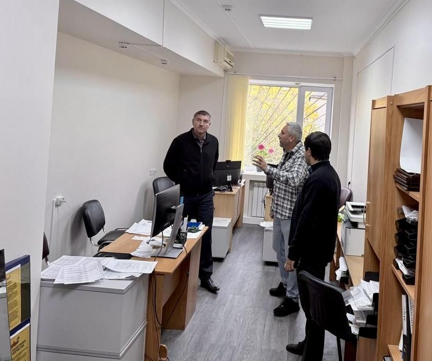 Мурат Маиров передал отремонтированное помещение филиала фонда «Защитники Отечества» в Ждановке
