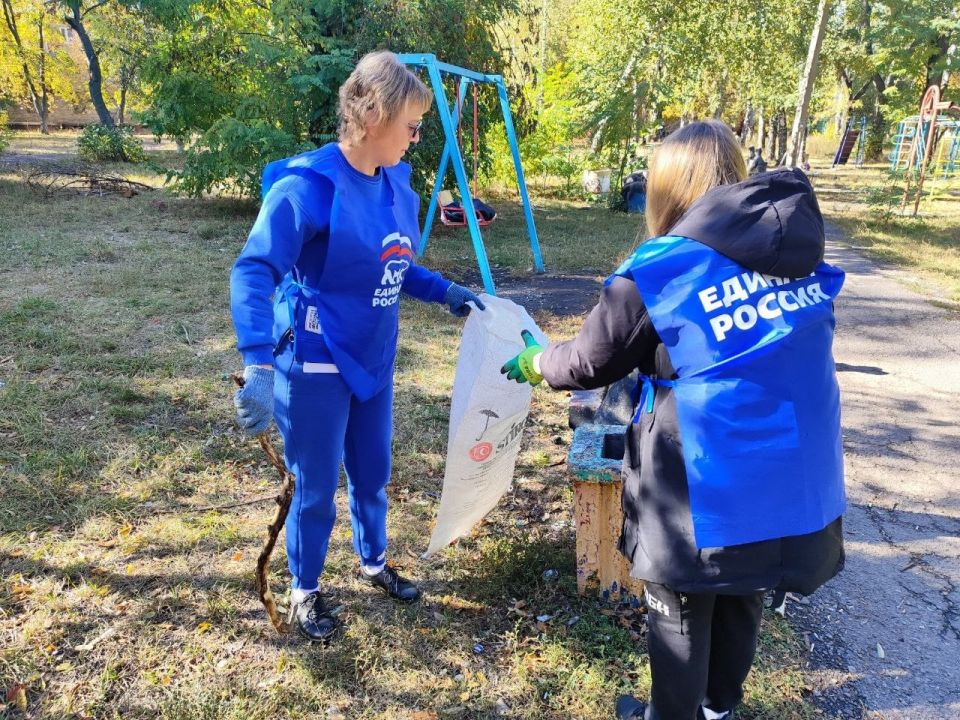 Роман Конев: В Калининском внутригородском районе Горловки прошли мероприятия в рамках акции «1000 ДОБРЫХ ДЕЛ»