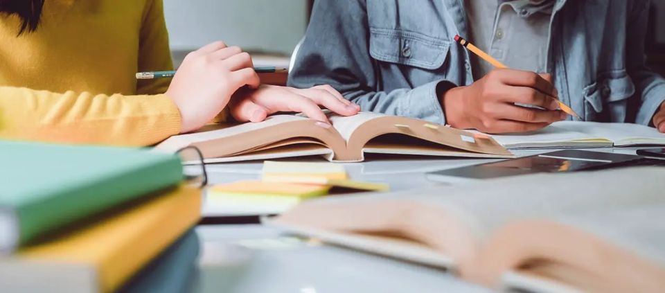 ����� ��������: � ����� ��������������� �� ������ �������� � �������� �������� ���������� ��������� ��������� �� �������� ��������, ������� ���������� �� ������� ���������, ��������� �������� � ���������