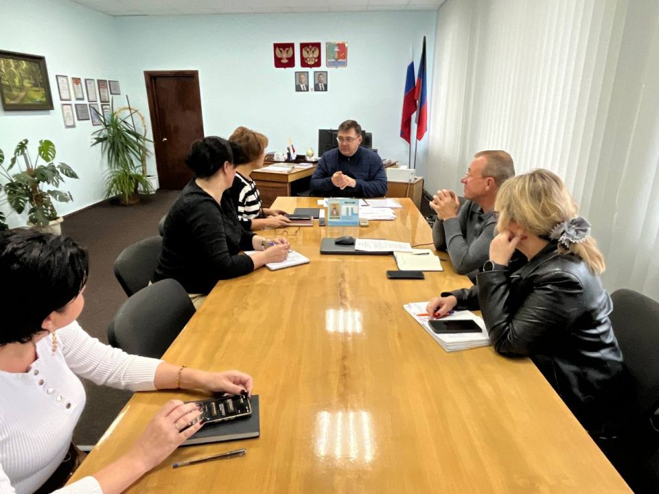 ������� �������: �������, 10 �������, ������ ����������� ��������� �� ������� �������� � �������� ������������ ����� � ������������� ����������� ������������� ������������� ������