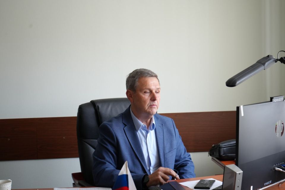  :              ,         ...