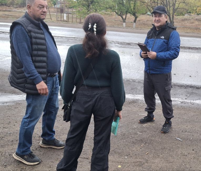 9 октября заведующий Луганского территориального сектора Хайитбоев Бобораим Маматович провел встречу с жителями пгт Луганское