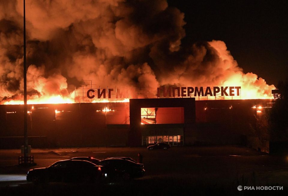 В СК рассказали о последствиях атаки ВСУ на ТЦ "Сигма" в Донецке