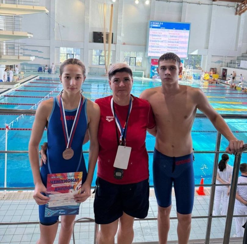 Александр Качанов: Спортсменка из Докучаевска стала бронзовой призеркой Чемпионата Южного федерального округа по плаванию
