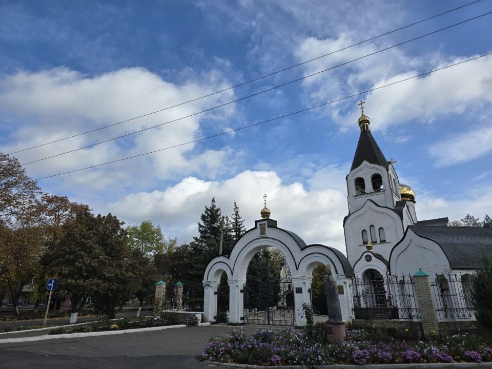 Тепло осенних красок. Делимся осенним настроением! Отправляйте свои фотографии осеннего Докучаевска в комментарии