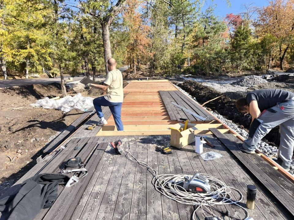 Александр Качанов: Якутия оборудует новое освещение в парке Докучаевска