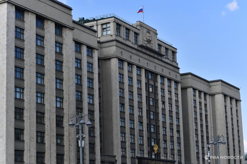 В Госдуму внесут проект об увеличении страхования вкладов участников СВО