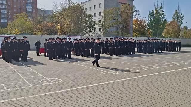 Курсанты Донецкого филиала Волгоградской академии МВД получили офицерские погоны