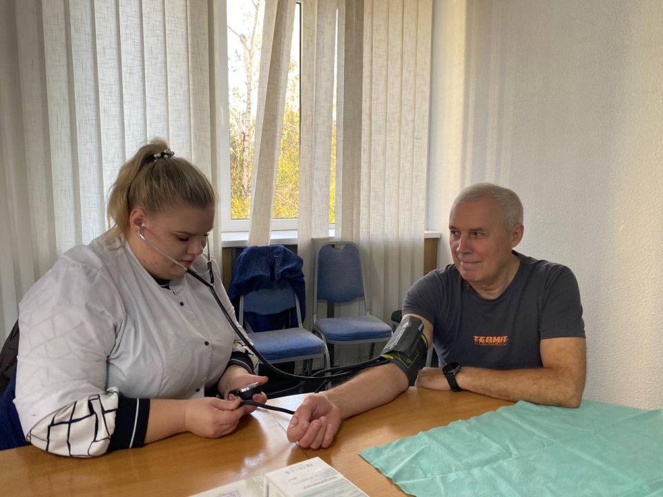 Евгений Поплавский: Уважаемые жители!. В нашем округе активно проходит прививочная кампания против гриппа