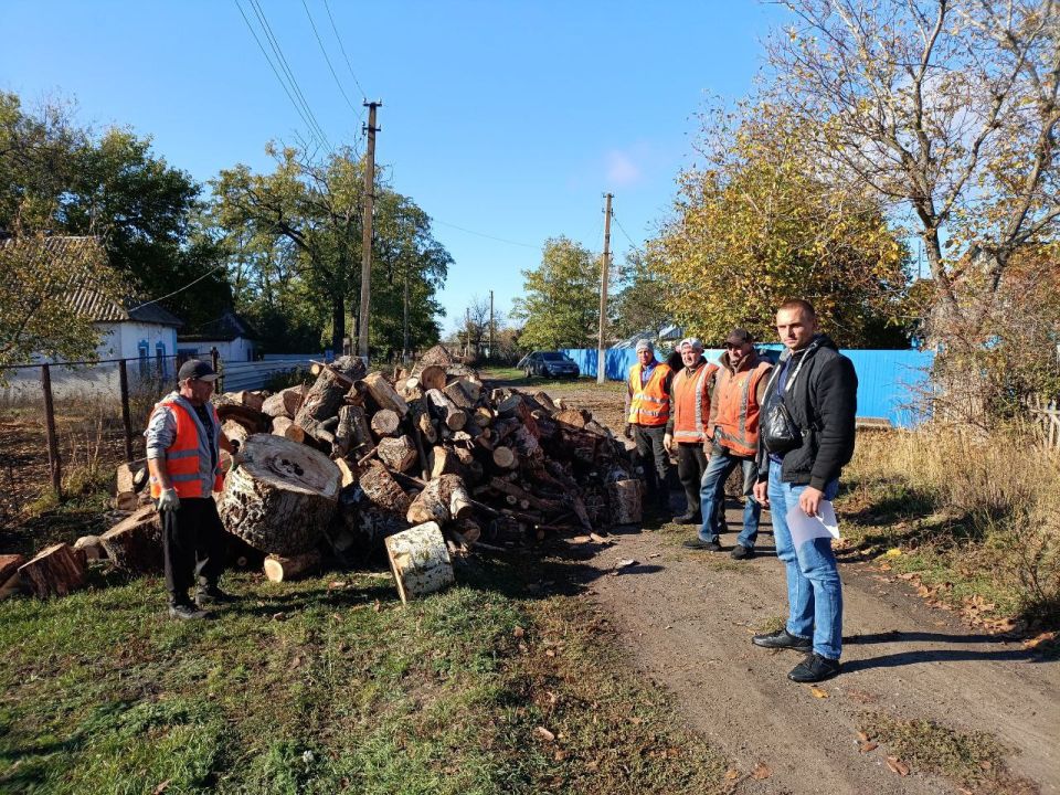 Константин Зинченко: Егоровка готовится к зиме: первая партия дров доставлена нуждающимся семьям