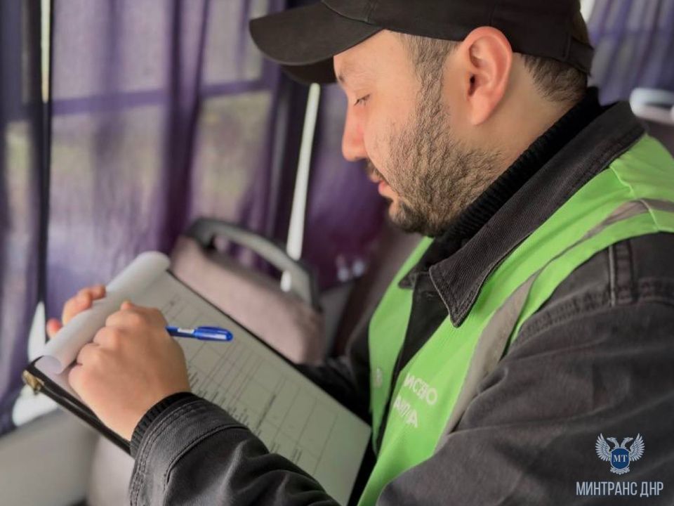Специалисты Минтранса ДНР проверили межмуниципальные автобусные маршруты, отправляющиеся с АС "Южный" г. Донецк