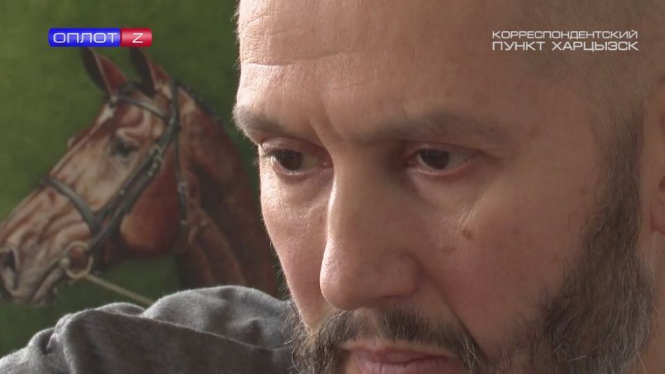 Ветеран из Харцызска принял участие в московской ярмарке искусства