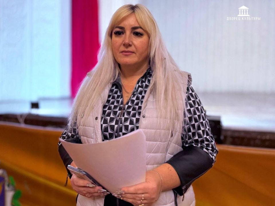 16 октября в Харцызском городском Дворце культуры прошёл инструктаж о последствиях ложных сообщений и готовящихся террористических актов