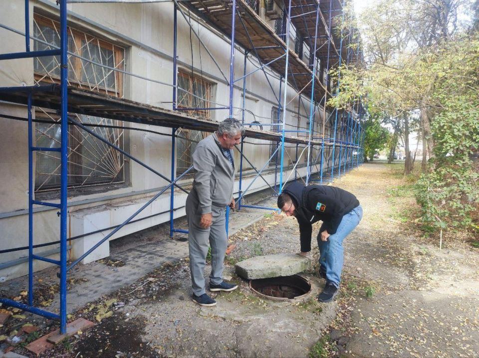 Якутия приступила к монтажу системы теплоснабжения в Молодежном центре Докучаевска