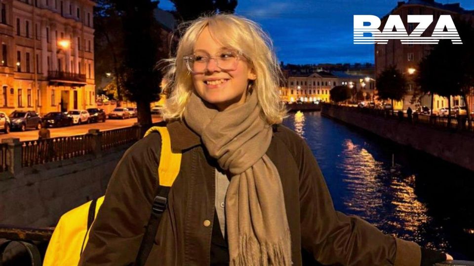 Уличную певицу Наоко, которая исполняла песни иноагентов, арестовали на 13 суток в Санкт-Петербурге