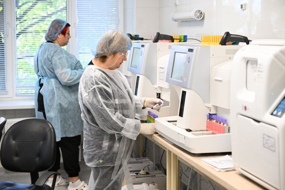 Владислав Ключаров: Продолжаем работать над повышением качества медицинских услуг в Макеевке