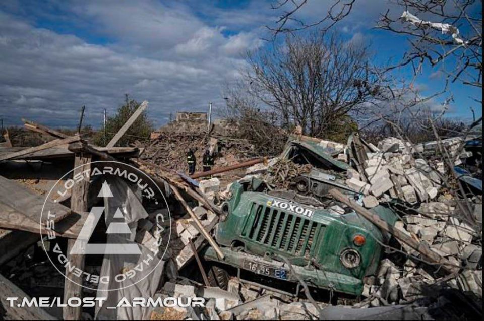 Фото дня: "Хохол" в Славянске приуныл