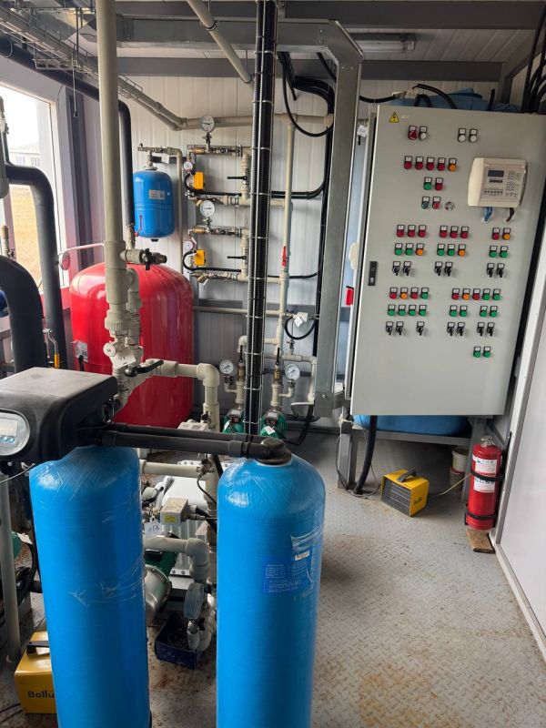 Сергей Юзвинкевич: В Володарском муниципальном округе вчера, как и во всей Донецкой Народной Республике, официально начался отопительный сезон 2025-2026 г