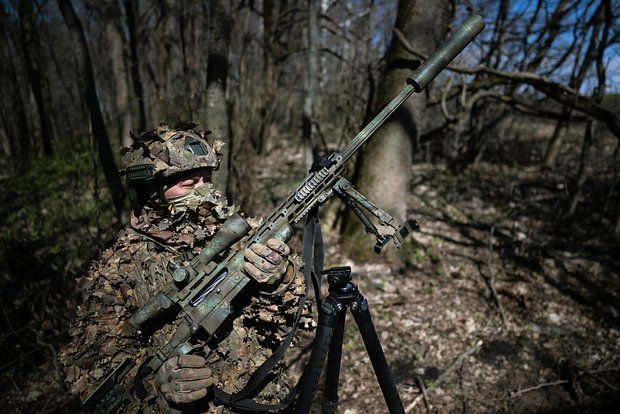Военкор Котенок: ВСУ упорно сопротивляются, но отступят из Красноармейска