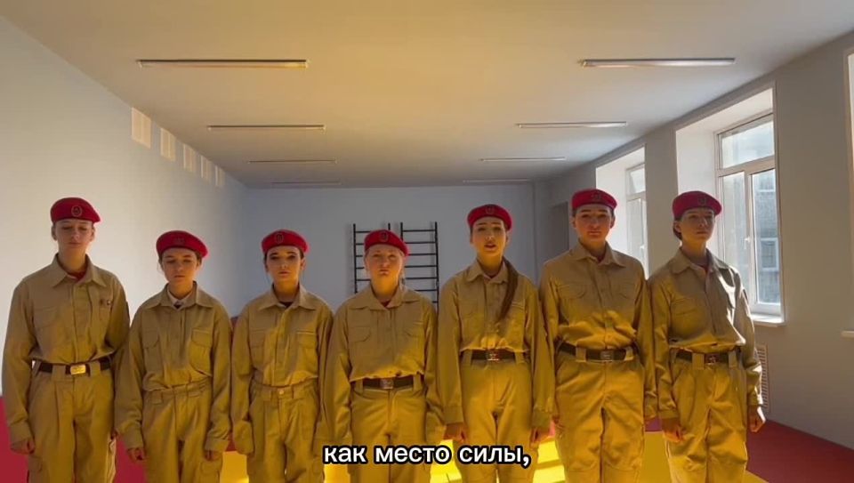 Школьники Ждановки поблагодарили Магаданскую область за обновленный спортзал